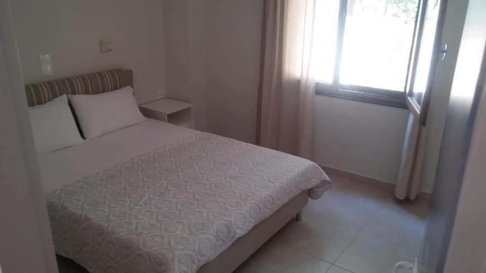 Zefiros Luxury Apartments Sivota  Phòng bức ảnh