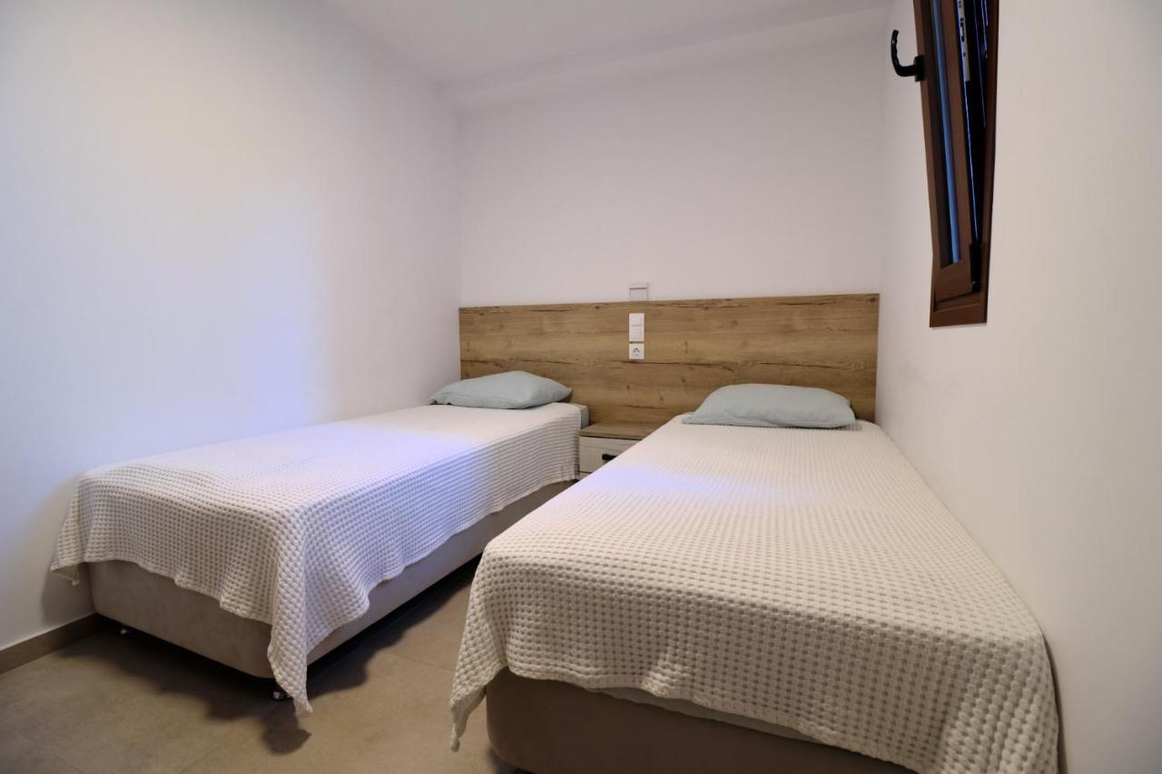 Zefiros Luxury Apartments Sivota  Ngoại thất bức ảnh