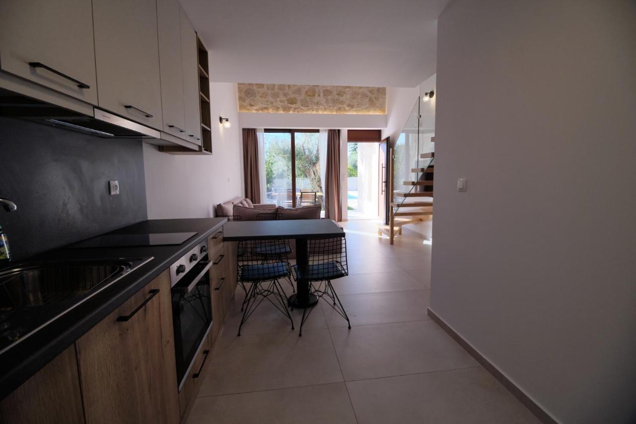 Zefiros Luxury Apartments Sivota  Ngoại thất bức ảnh