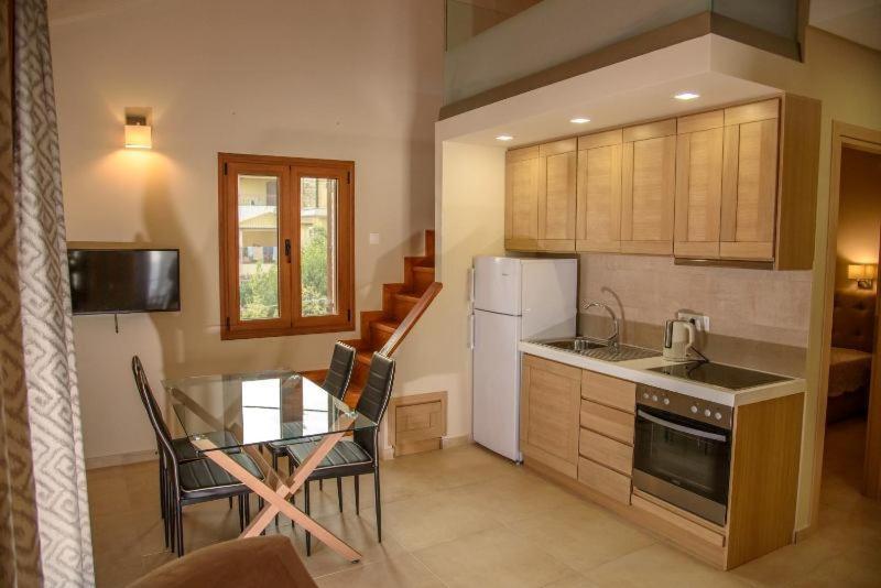 Zefiros Luxury Apartments Sivota  Ngoại thất bức ảnh
